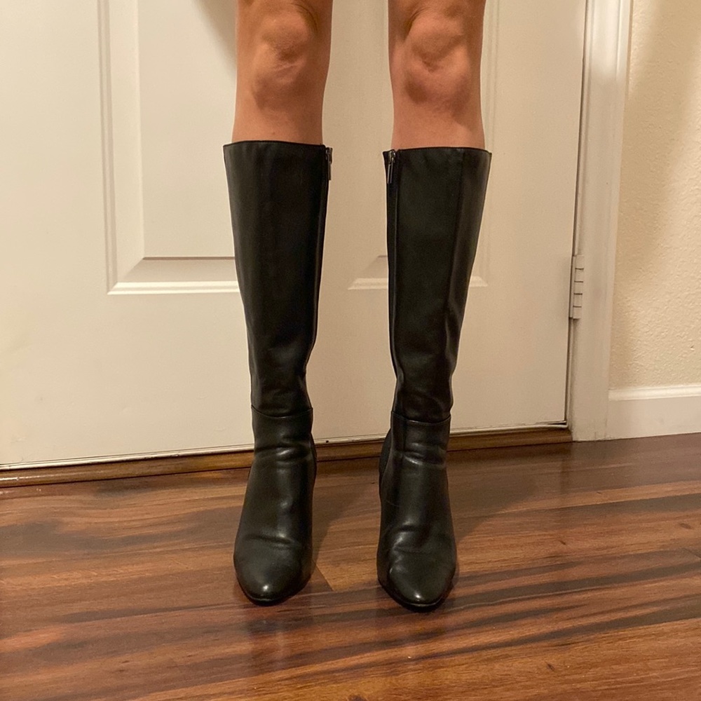 White House Black Market Knee High black boots. Size 9
